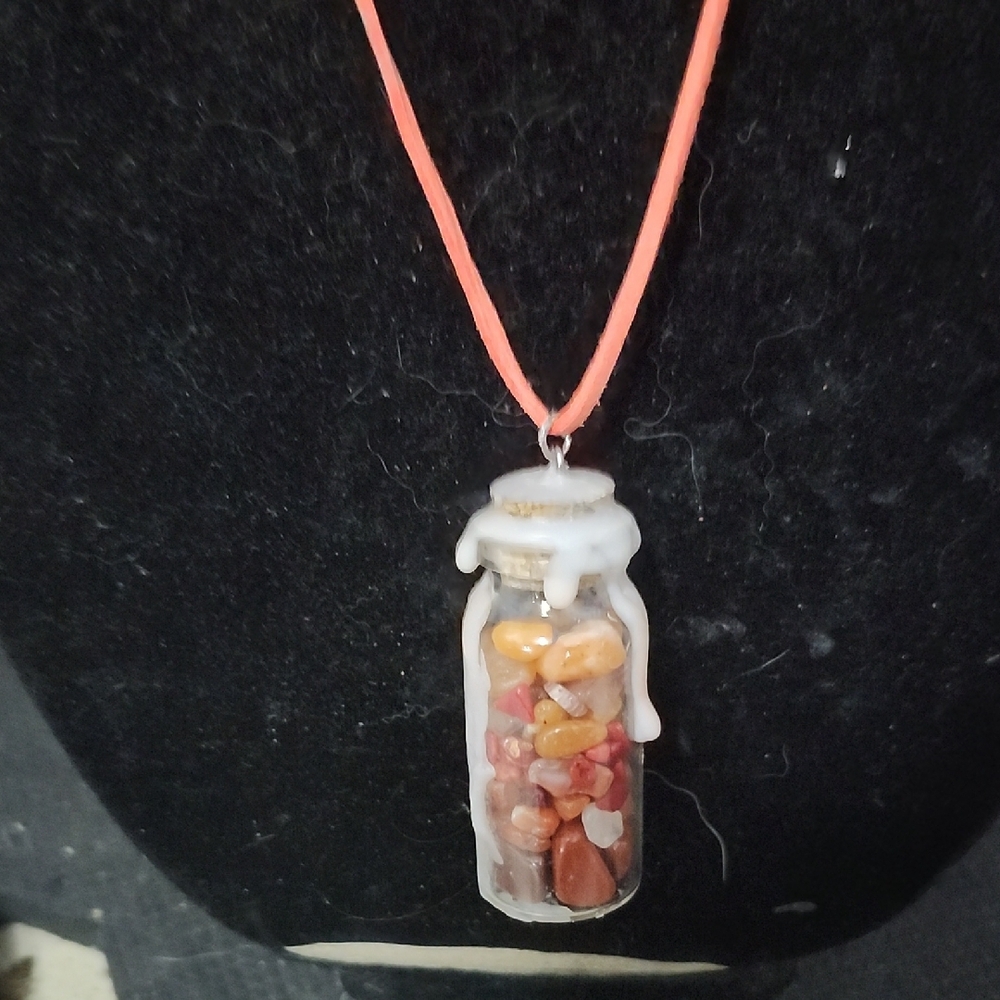 Handcrafted Heartfire Ward Necklace - Picture 4 of 6